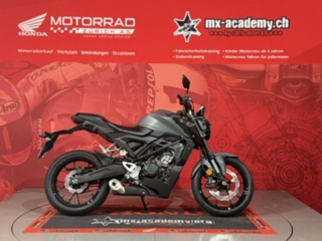 Honda CB125R Naked Bike für Frauen