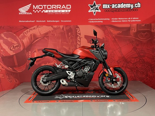 HONDA CB 125 R Neufahrzeug in rot, 125 ccm kaufen — bei Honda Motorrad Zürich in Volketswil