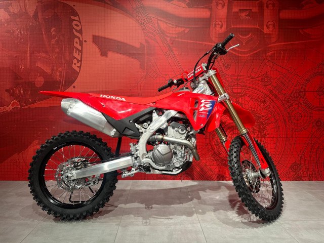 Honda CRF250R, Rot, Neufahrzeug kaufen – aus dem Bestand bei Zürich