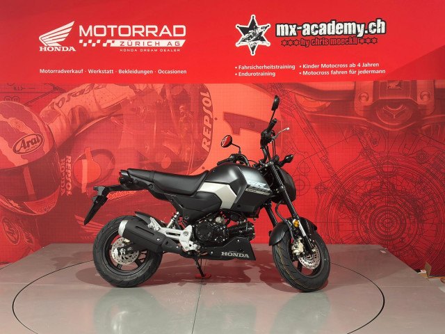 HONDA MSX 125 Grom in schwarz, 124 ccm mieten — bei Honda Motorrad Zürich in Volketswil