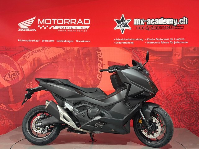 Honda NSS 750 Forza, Schwarz, Neufahrzeug kaufen