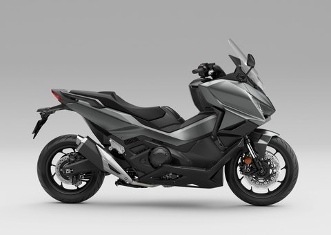 HONDA NSS 750 Forza model year 2027 – buy a scooter new at Honda Motorrad Zürich