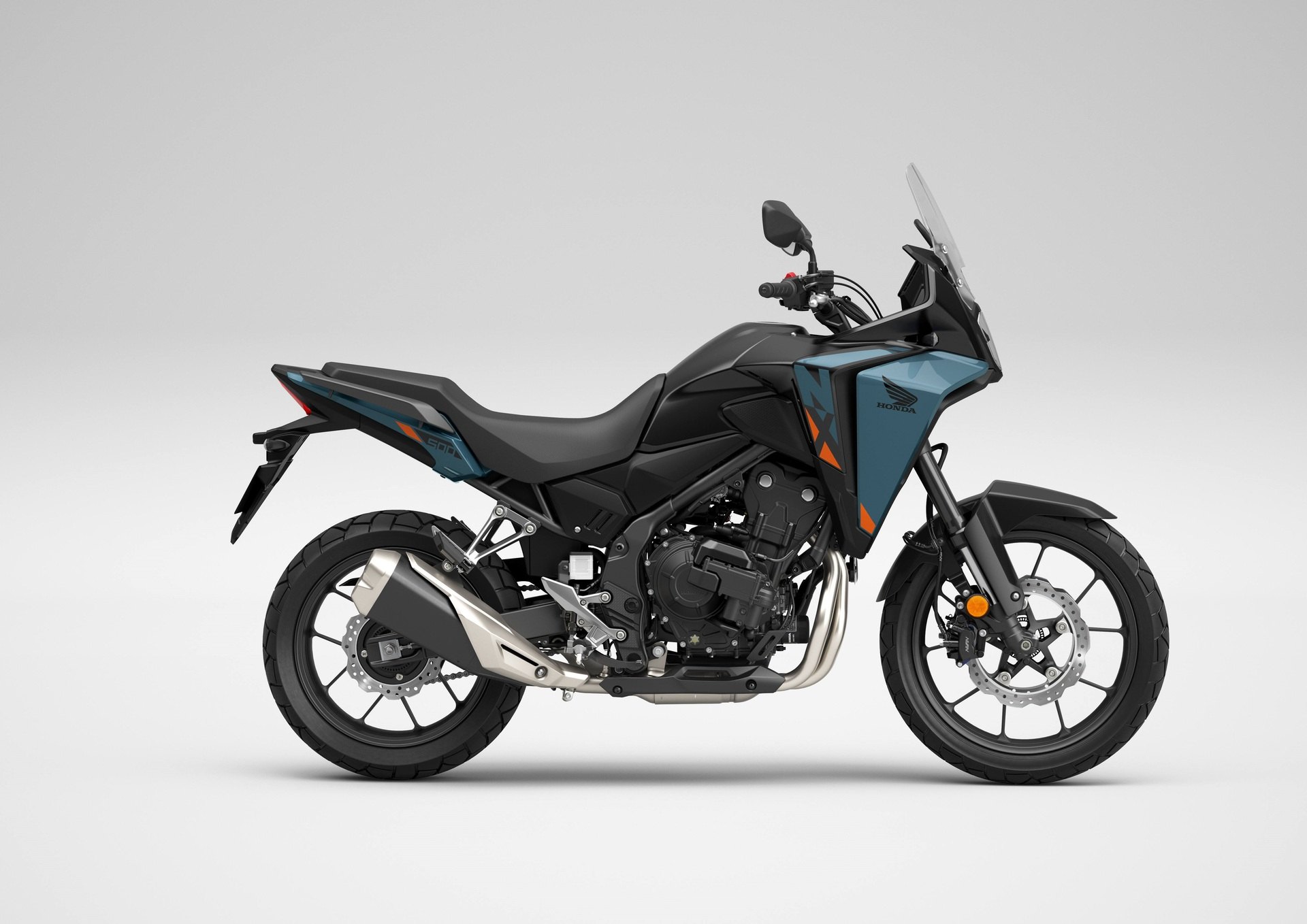 HONDA NX 500 E-Clutch kaufen — bei Honda Motorrad Zürich in Volketswil