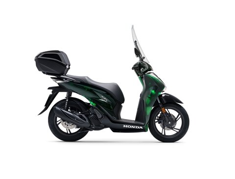 HONDA SH 125 Smart Top Box model year 2024 – scooter as a new machine in stock in Zurich
