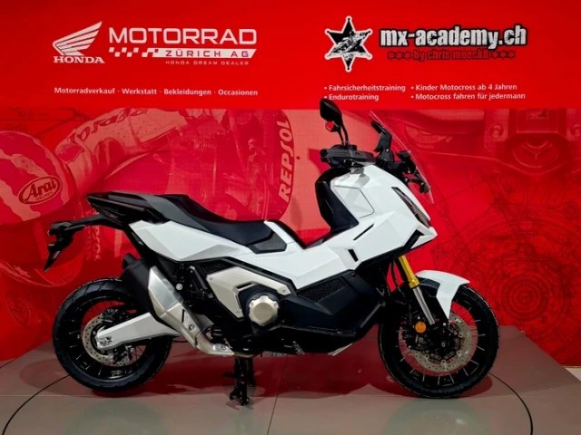 Honda XADV750 Automatik Reiseenduro, Neufahrzeug