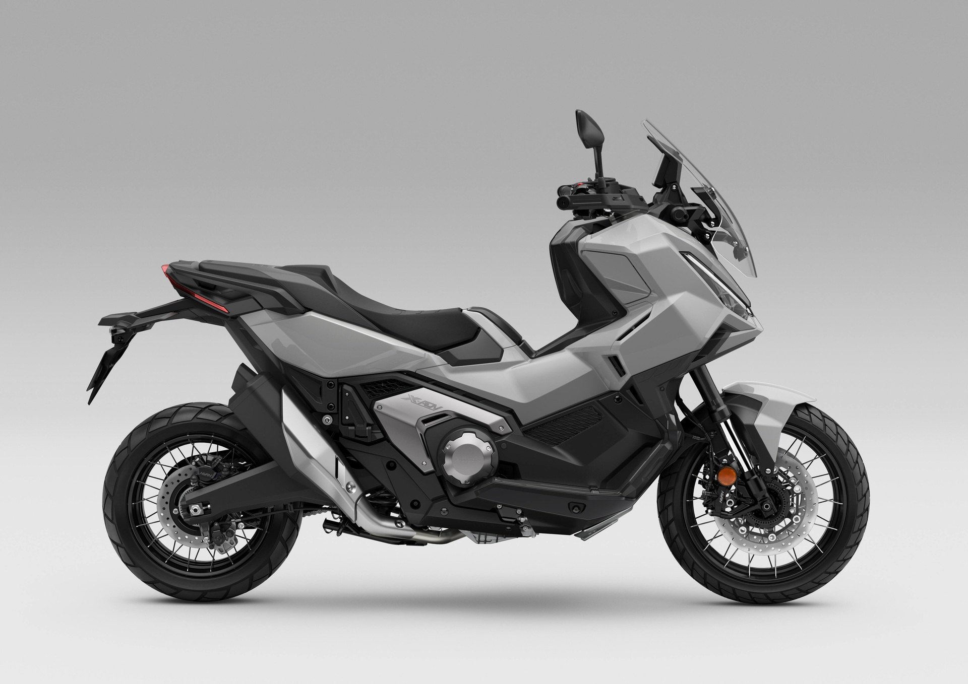 HONDA X-ADV 750 kaufen — bei Honda Motorrad Zürich in Volketswil