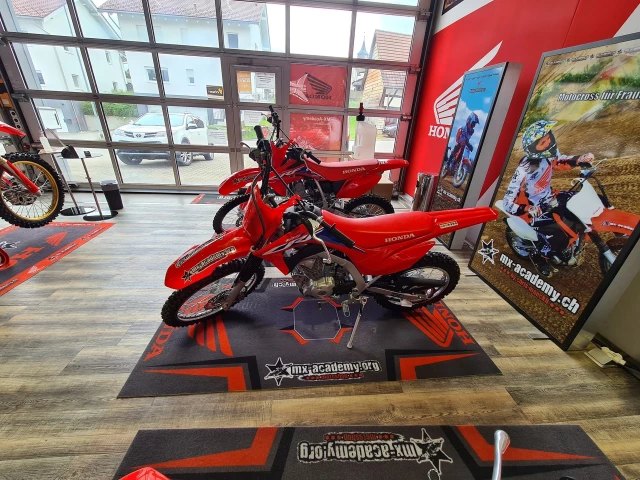 Honda CRF125F, Red, New for sale