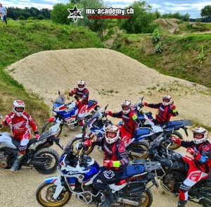 Honda Motorrad Kurs Motorradkurse Schweiz bei der Honda Vertretung im Kanton Zürich