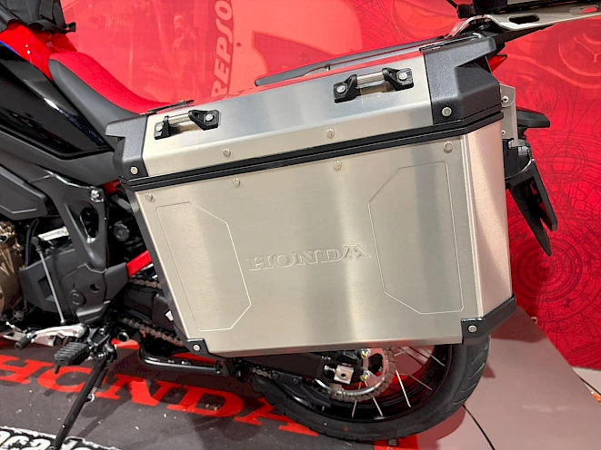 Africa Twin CRF1100 with original aluminium side panniers mounted on the pannier rack