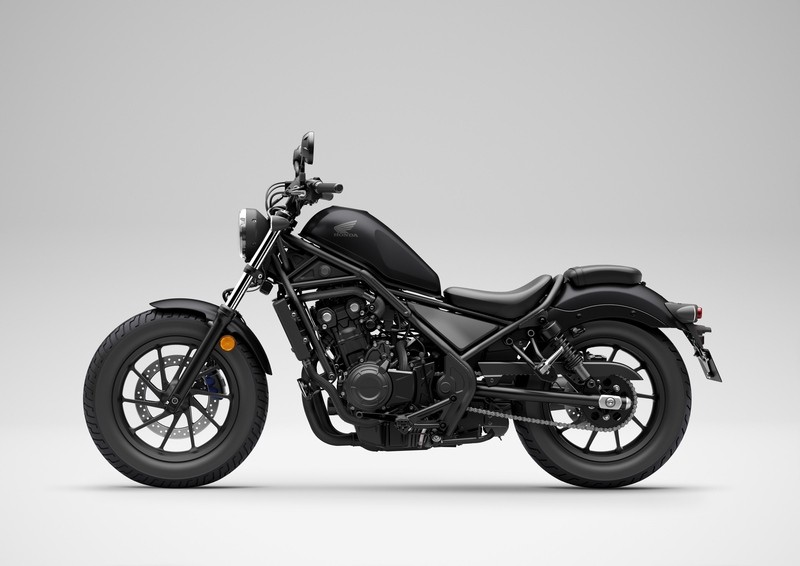 Honda Rebel in the workshop &ndash; servicing, maintenance and roadworthiness preparation near Zurich