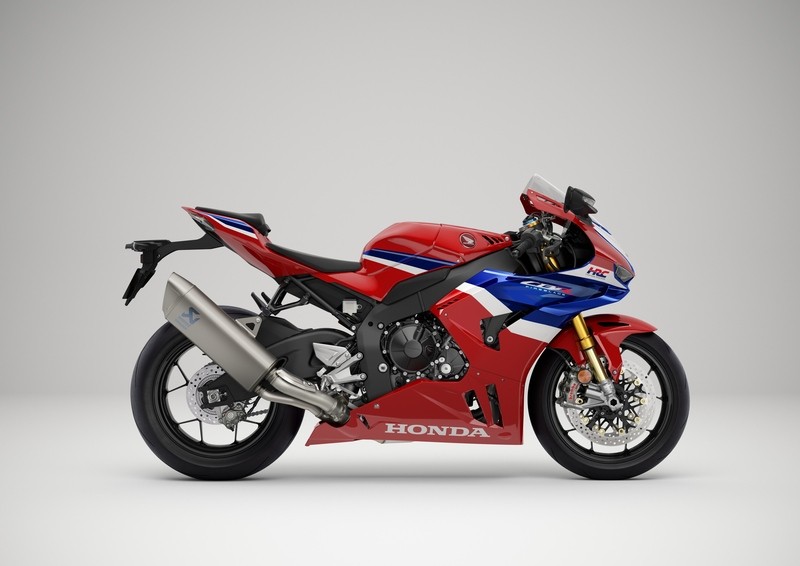 Honda CBR 1000 RR-R Fireblade SP superbike for track days and race circuits