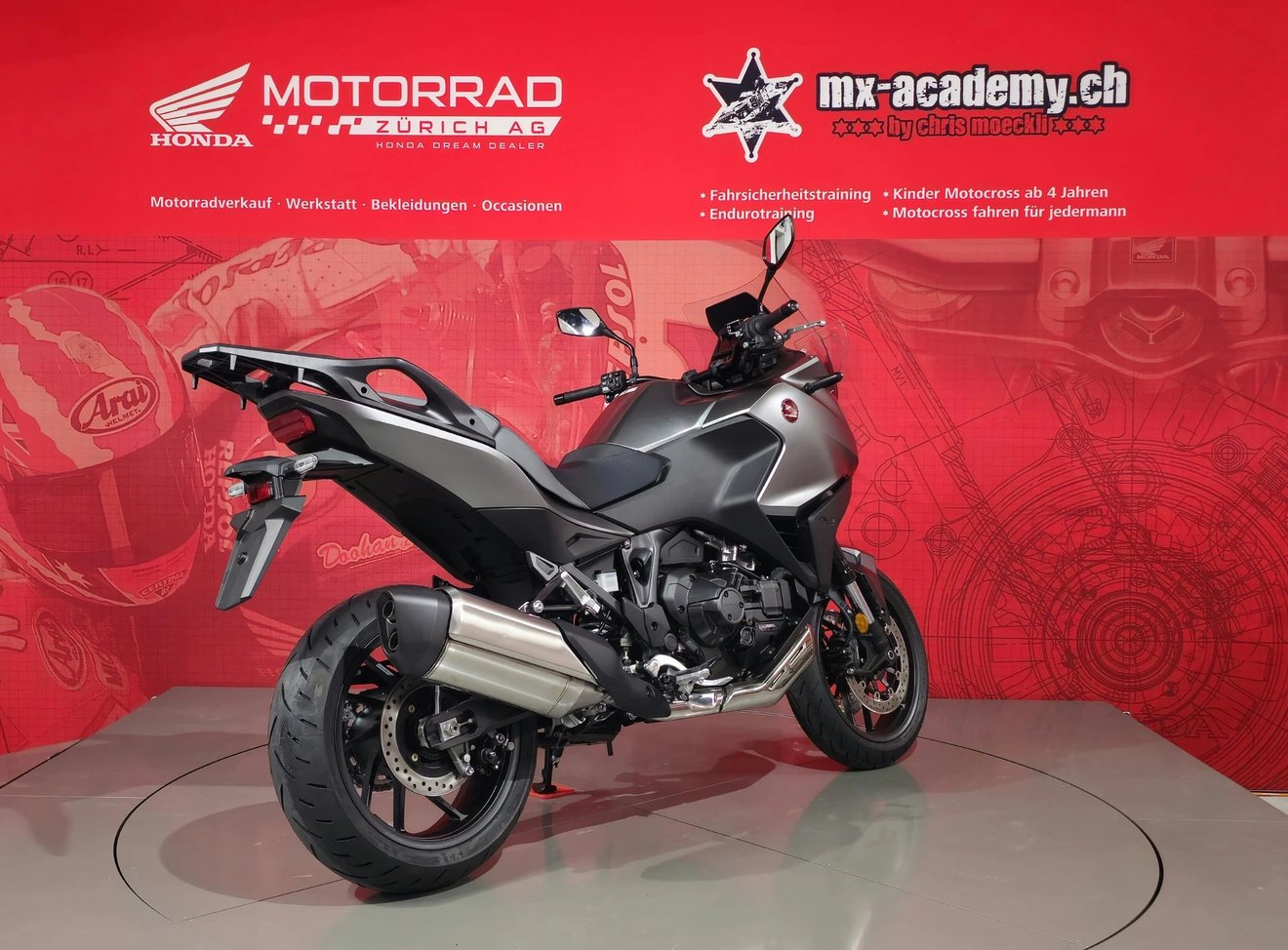 Honda NT1100 MT 2026 Matte Warm Ash Metallic — sport tourer with manual gearbox