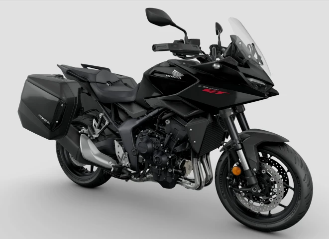 Moto polyvalente pour les longues distances : Honda CB1000GT de 150 ch
