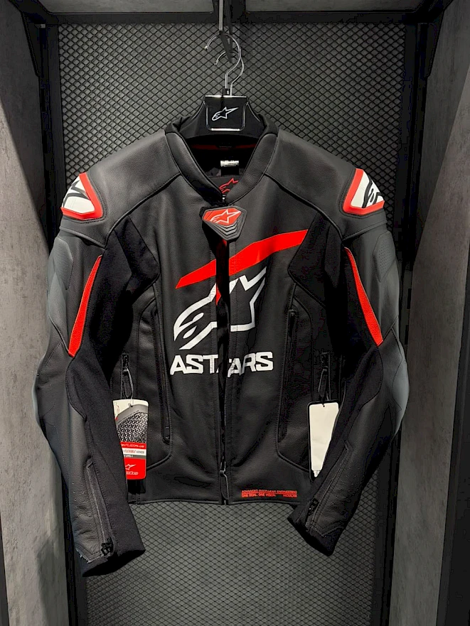Chaqueta moto cuero – Alpinestars en negro y rojo