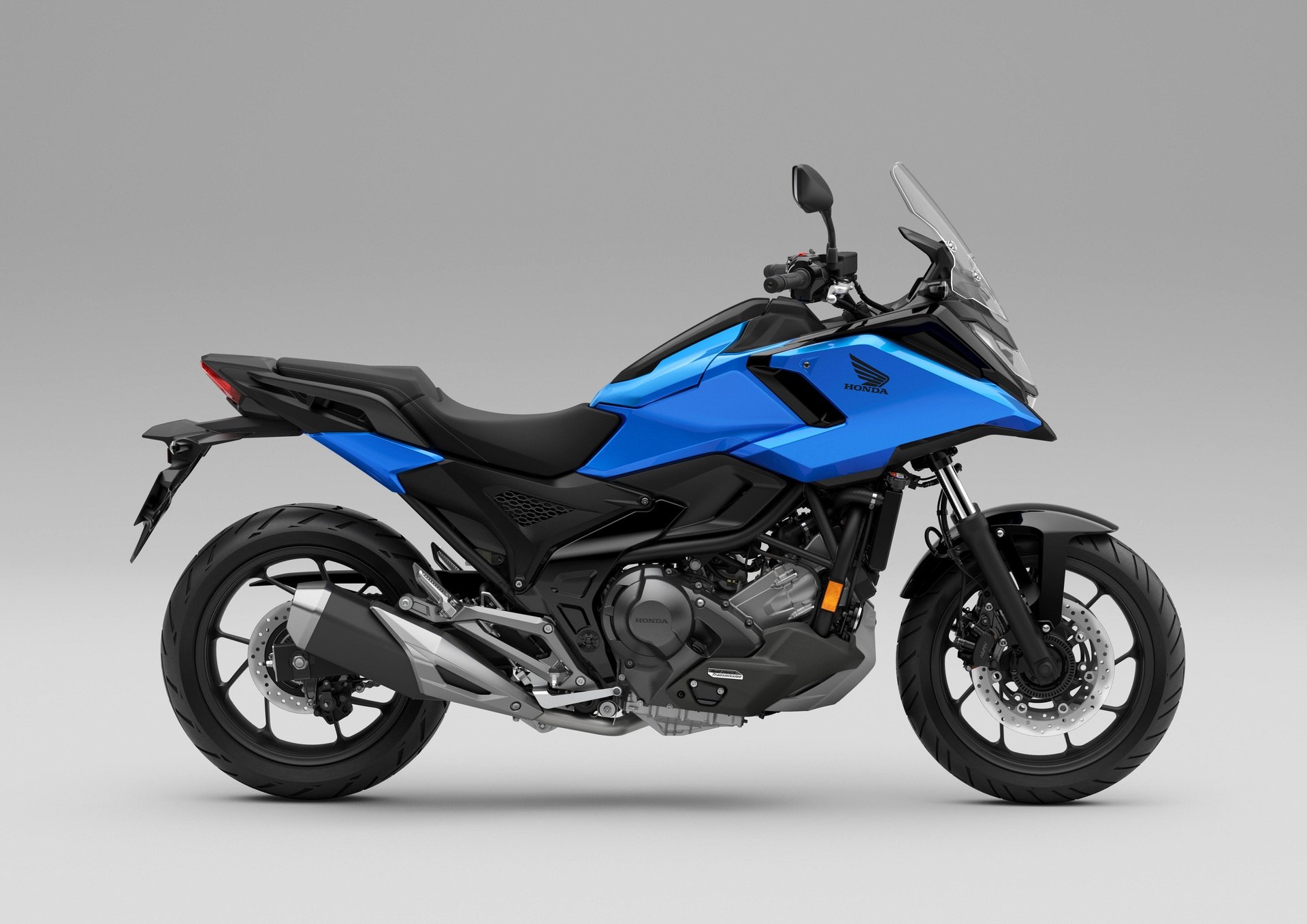 Automatic motorcycle from Honda with DCT – everyday and allround bike without a clutch lever