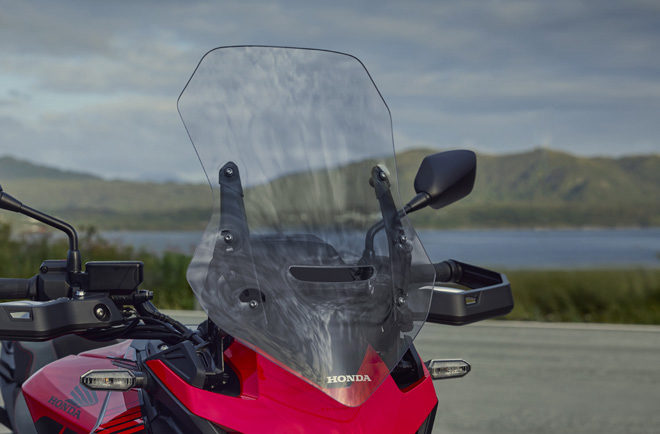 Honda CB1000GT genuine accessories: high windscreen