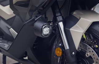 Honda Forza genuine accessories &ndash; fog lights for poor visibility