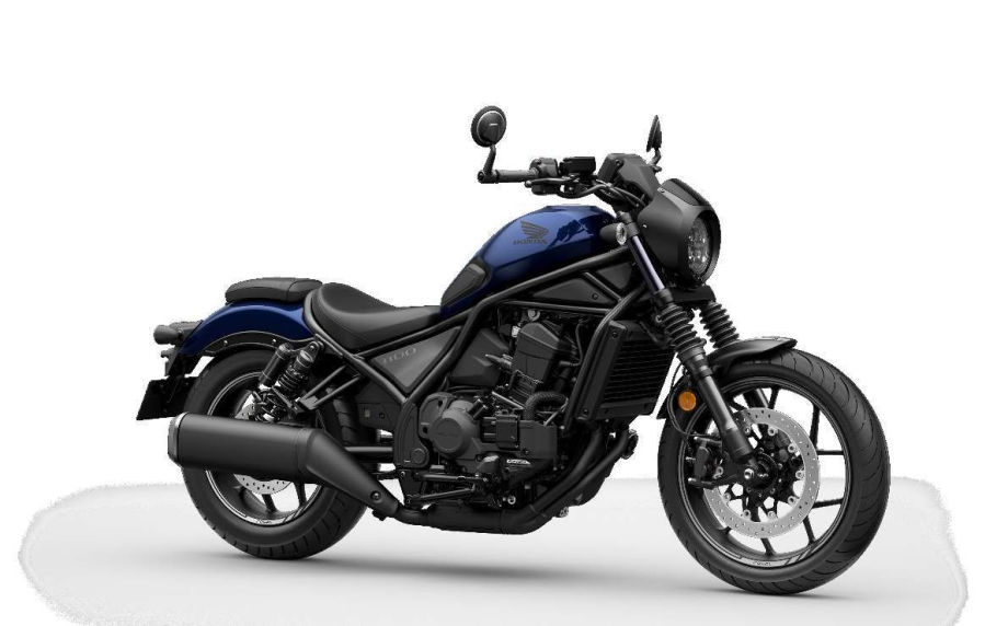 Rebel 1100 de Honda avec accessoires d’origine : masque de phare et soufflets de fourche